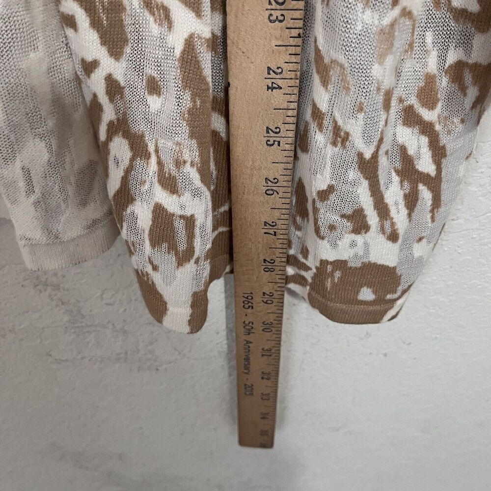 Chico’s Womens Open Front Cardigan Sz 2 (L) Sheer Leopard Print Tan Lightweight - Picture 5 of 7